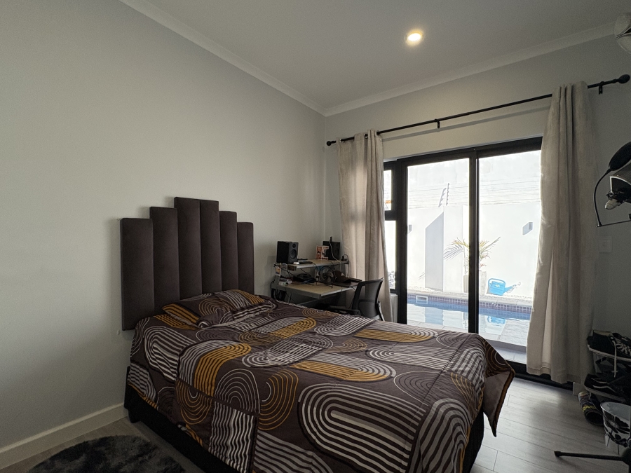 4 Bedroom Property for Sale in Sandown Western Cape
